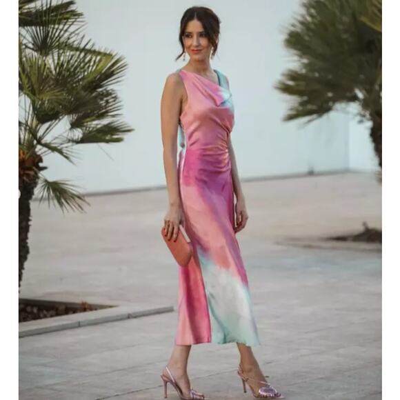 Zara Pink and Red Mini Dress - Picture 2 of 12